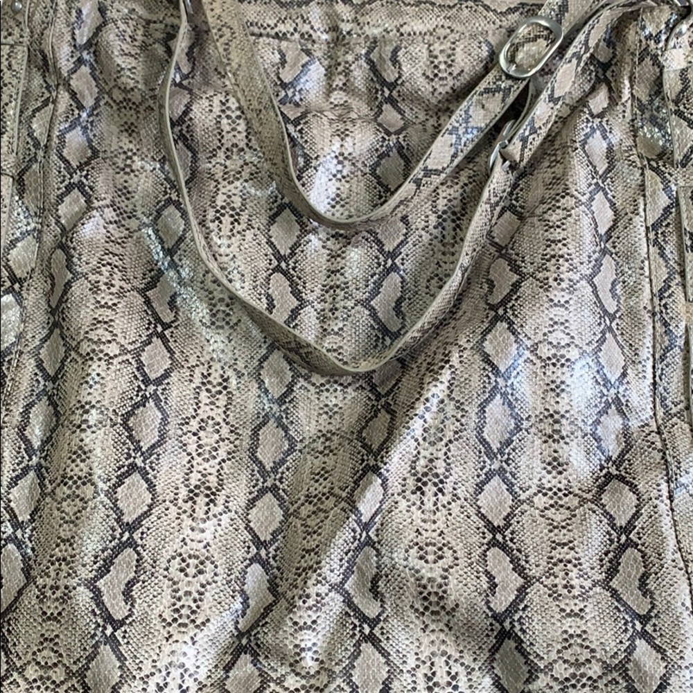 Shoulder bag